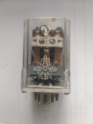 PRZEKAŻNIK R-15, 24V, 5A, 3PDT Z PODSTAWKĄ