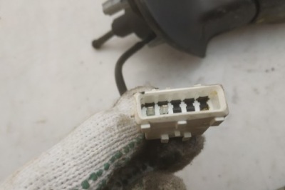 Дзеркало ліва peugeot partner фургон 5 96366858xx 2004 фото №1