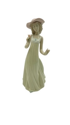 Figurka Nao LLadro Gentle Breeze 1158 Porcelana