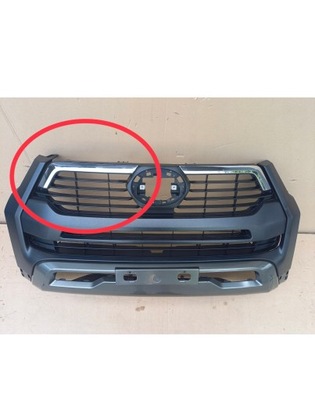 Toyota hilux 2020 lift хром правый перед 53124yp050 фото №1