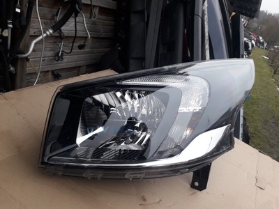 Лампа левая передняя opel vivaro 14- фото №1