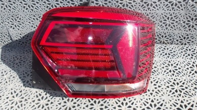 Лампа правая задняя vw polo vi фото №1