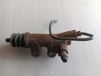 Hilux vii 11- 2.5 d4d помпа зчеплення циліндр зчеплення фото №1