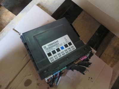 Opel insignia a модуль комфорта 13504342 x фото №1