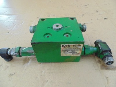 UNIT HYDRAULIC VICKERS JOHN DEERE 7230R 2011R  