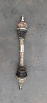 Привідний вал ліва короткий 1.6thp 200km citroen ds4 9672085980 фото №1