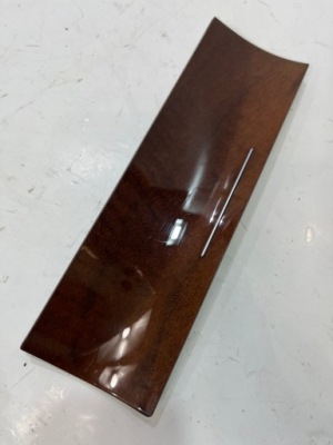 Dekor пепельницы vw touareg 7p 7p1857351c фото №1