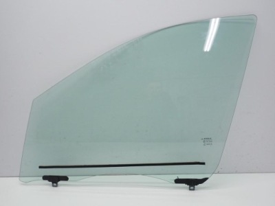 Скло двері лівий перед оригінал renault scenic iii 13r фото №1