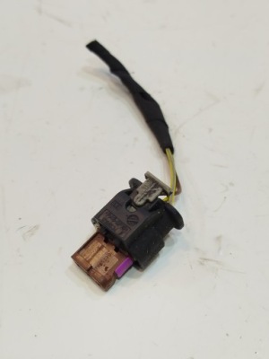 Колодка штекер vw passat b8 4f0973703a фото №1