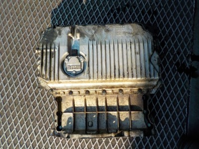 Audi a6 c6 3.2 fsi поддон масляная 06e103604g фото №1