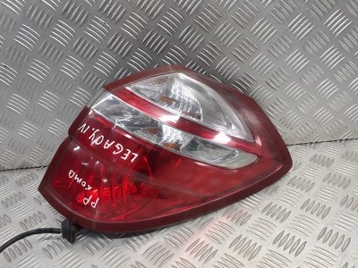 Лампа права задня subaru legacy iv 2.0 x фото №1