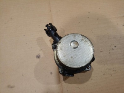 Насос вакуумний 1.5 dci k9k modus clio megane dokker duster juke qashqai. фото №1