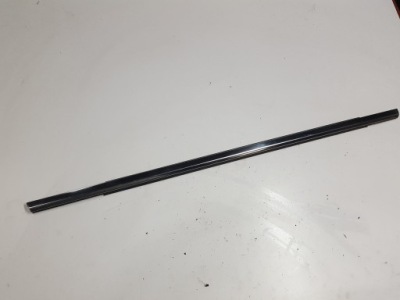 Jeep cherokee kl 14-18r молдинг дверь уплотнитель левая задняя хром фото №1