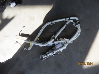 Vw tiguan i lift 12r ліва шторка безпеки фото №1