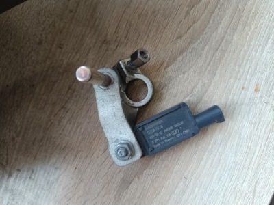 Клемма минус минусовая модуль citroen jumper boxer iii 52087078 0199300058 фото №1