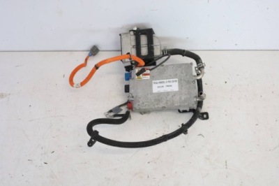 Модуль блок керування напруги перетворювач model s p85 2015r 1028665-00-b фото №1