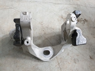 Mazda cx-5 ii кронштейн подушка коробки 2.0 2017 manua фото №1