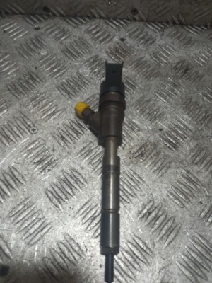 Інжектор форсунка toyota auris 2367033040 фото №1