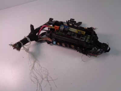 Коробка предохранителей mercedes ml w166 2011-2018 фото №1