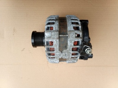 Juke f16 renault clio v 1.0 dig-t hra0 генератор 231007769r фото №1