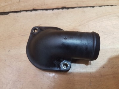 Патрубок воды volvo 850 s80 2.5 tdi vw t4 фото №1