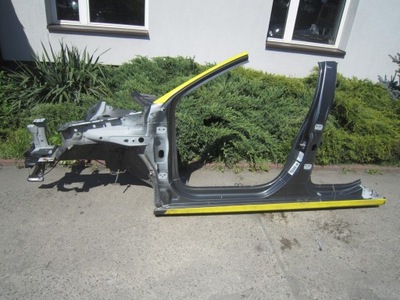 Peugeot 301 чверть ліва лонжерон фото №1