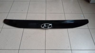 Hyundai i20 iii 2020-22 молдинг накладка кришки задня фото №1