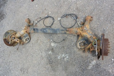 Балка підрамник підвіска задня поворотний кулак toyota prius plus + фото №1