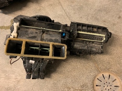 Audi q3 83a обігрівач повітродувка eu фото №1