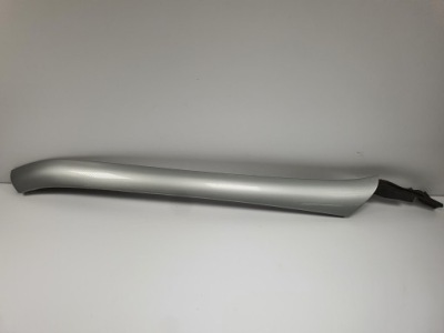 Молдинг скло лобове права 744 mercedes w140 фото №1