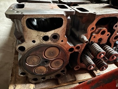 Головка двигателя scania r xpi dc13 1874583 фото №1