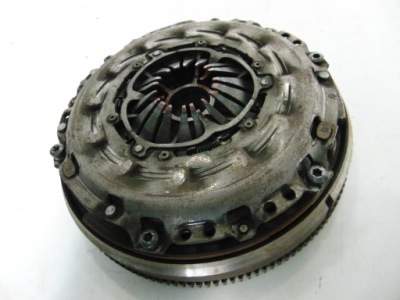 Сцепление колесо двухмассовый citroen c4 aircross 1.6 hdi 9808134880 фото №1