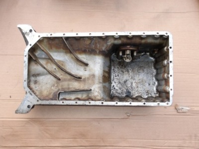 Поддон масляная mercedes w201 w124 1020142302 фото №1