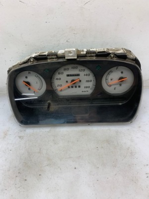 Счетчик приборная панель 83010-87431 daihatsu фото №1