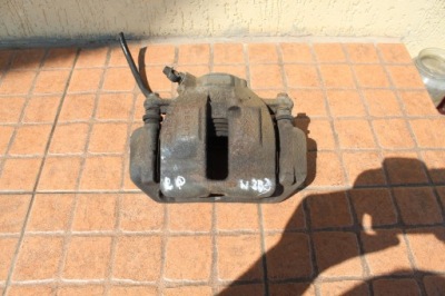 Супорт гальмівний правий перед mercedes w203 1.8 k фото №1