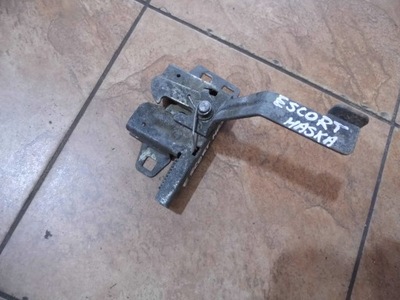 Escort замок капот перед фото №1