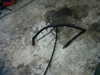 Scenic ii - прокладка стекло правый перед фото №1