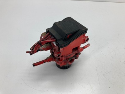 Scania 4 клапан ebs перед 0486203009 1423910 фото №1