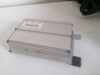 Chevrolet camaro ss cabrio усилитель радио 22798568 фото №1