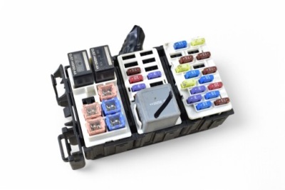 Коробка предохранителей ford ecosport mk2 1.0 ecoboost 125 km фото №1