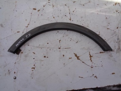 Молдинг крила правий перед opel antara фото №1