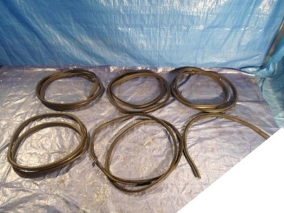 Skoda fabia iii прокладка крышки задняя kombi фото №1