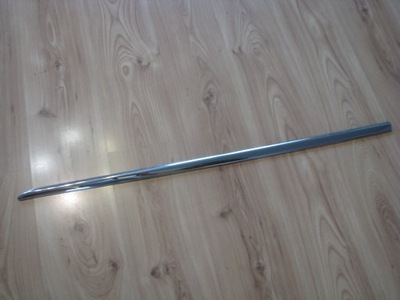 Молдинг хром правий перед toyota corolla e21 18- hb фото №1