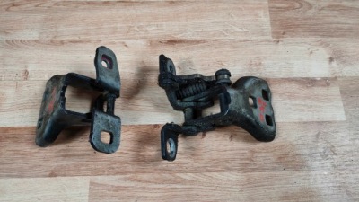 Jeep grand cherokee wk петля дверь правый задняя kpl фото №1