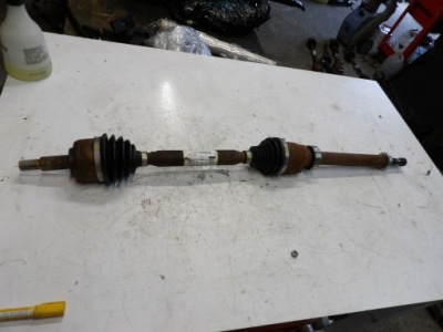 DEMI-ARBRE DROITE RENAULT 391009996R 
