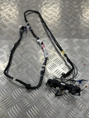 Камера радар джгут скло перед tesla model 3 17- фото №1