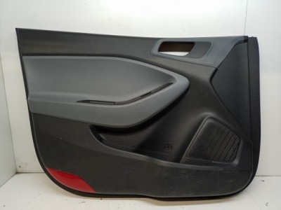 Hyundai i20 ii обшивка оббивка двері лівий перед 2014- фото №1