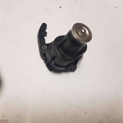 Mercedes регулятор коллектор 6511500094 фото №1