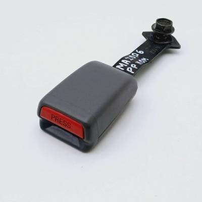 Клипса поперечина безопасности правая  перед mazda 6 g3667 nr537 фото №1