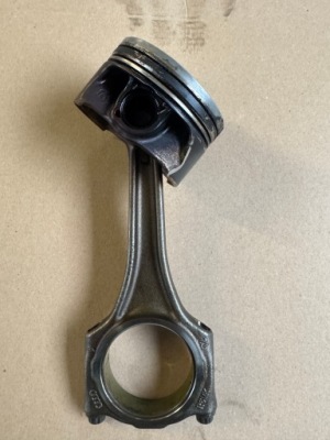 Porsche panamera 971 2.9 поршень шатун 06m099d r6mk фото №1